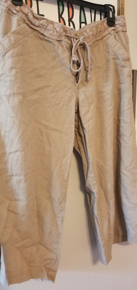 Khaki Wide leg Capris